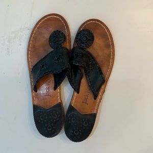 Jack Rogers black sandals. Classic sandal.